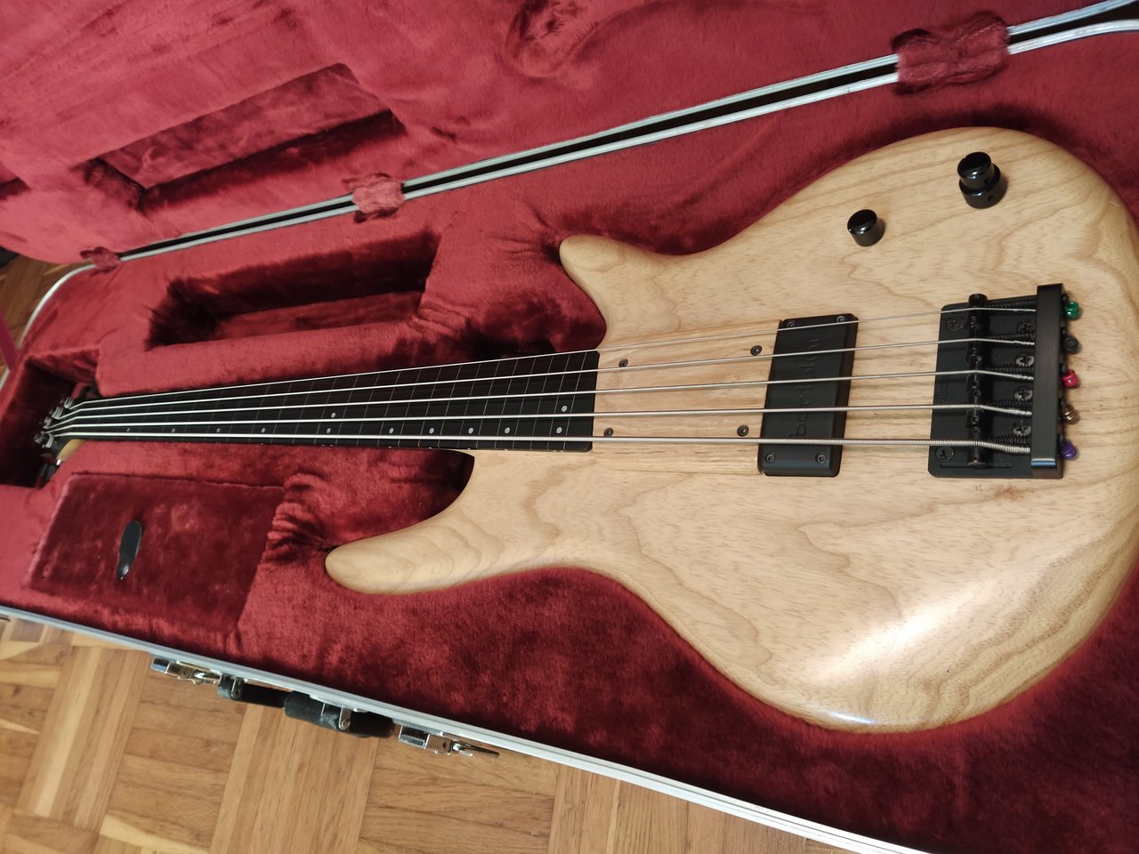 Ibanez GWB1005 (5).jpg