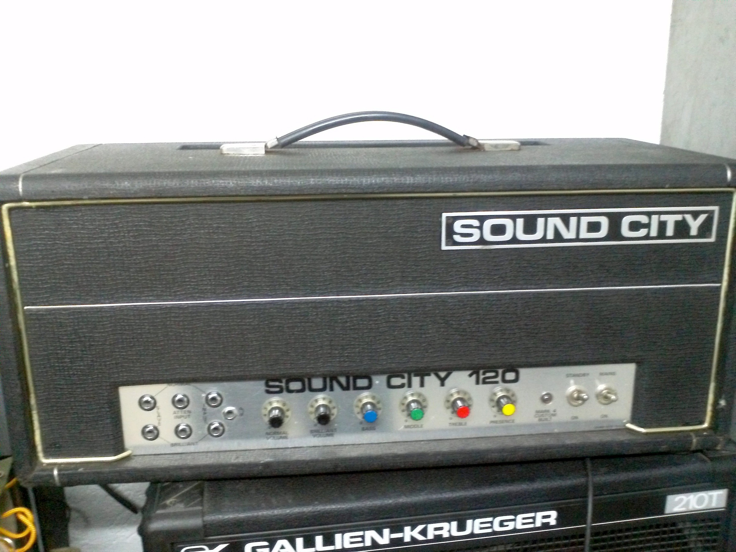 Sound city 120b.jpg