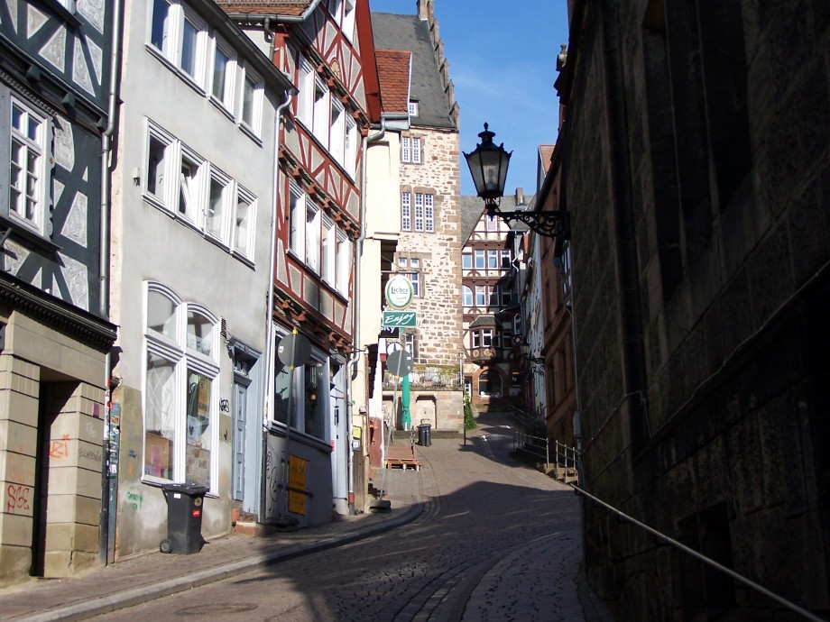 Straße Marburg 001.JPG