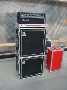 Ampeg_SVT-CL_02.jpg