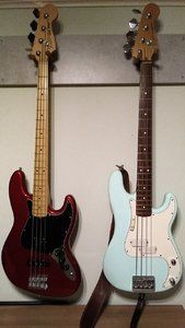 Fender Jazz + Preci[1].jpg