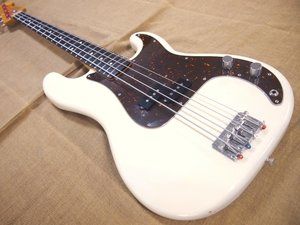 Suche Fender PB-62