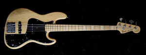 *SOLD*Fender Jazzbass Marcus Miller Japan with Sadowsky pre amp & Sadowsky true single coils(!)