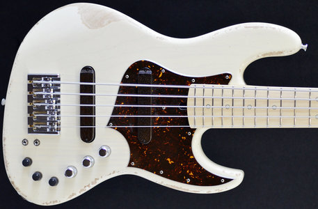 Verkauft !!! Xotic XJ-1T 5 string antique white blonde "aged"