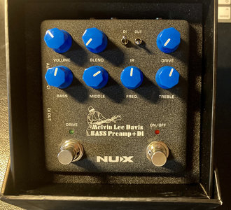 NUX Melvin Lee Davis BASS Preamp + DI