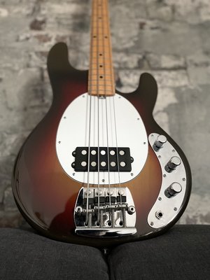 Music Man Stingray „Old Smoothie“