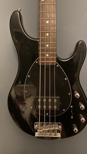 Sterling SB14 by Musicman