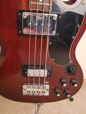 GibsonEB303.jpg