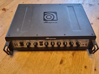 Ampeg PF500 abzugeben