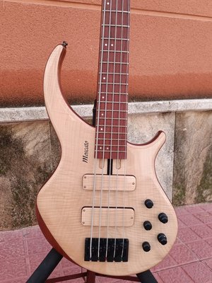 Sale/Trade Moscato Flona 5 string