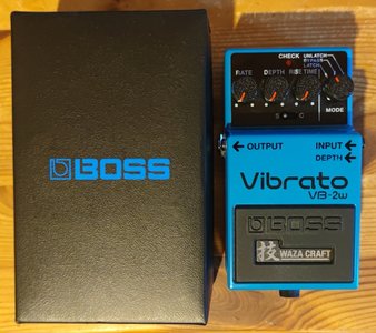 LETZTER PRICEDROP‼️Boss VB-2w Vibrato Waza Craft