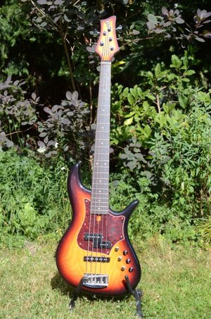 F Bass VF PJ5