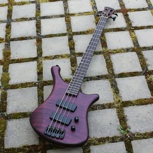 Slick-Bass-1.jpg