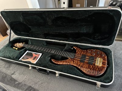 Peavey Cirrus 4 Tiger Eye Custom Shop USA