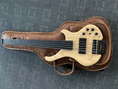 BassLine Bustiny 5 Headless fretless zu verkaufen