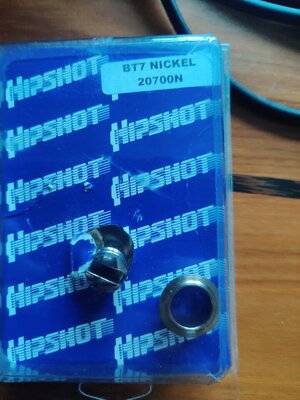 NOS: Hipshot BT7 D-Tuner Nickel 20700N-Passend für Fender Bässe made in Mexico ggb. Sire V-Serie