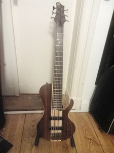 Ibanez-BTB686SC.png