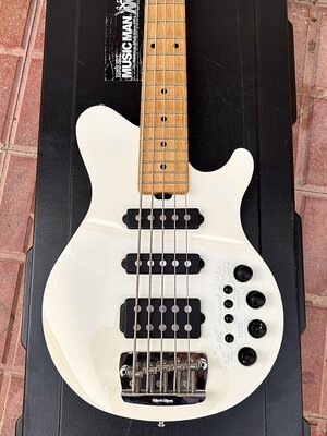 Musicman Reflex HSS