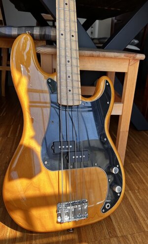 Squier Vintage Modified Precision