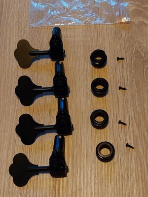 Set Hipshot USA Ultralite tuners 4L in black (17.5mm) Neuwertig!