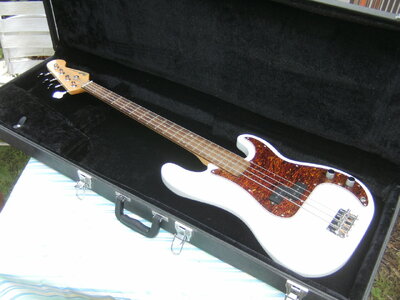 20220827 Bass 003.JPG