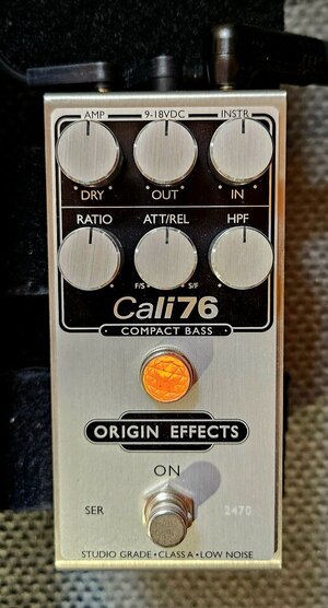 Origin Effects Cali76 Compact Bass Compressor