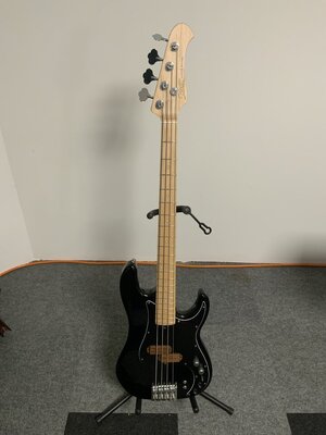 Xotic XP-1T 4 string