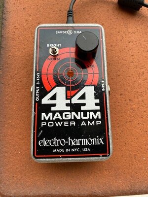 Electro Harmonix Power-Amp Magnum 44