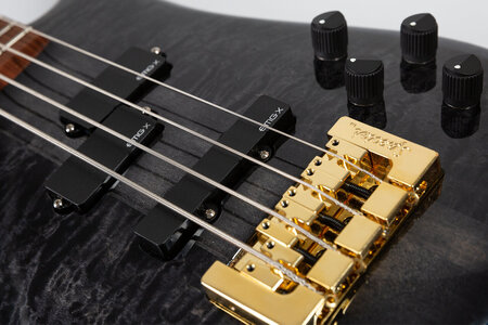 Spector_Bass_6.jpg