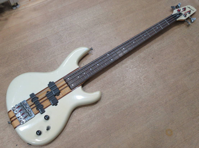 Suche medium Scale Aria Pro II Bass z.B. ASB-60 o.Ä.