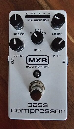 MXR M87 Bass Kompressor