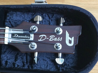 Duesenberg D-Bass_med_ - 3.jpg