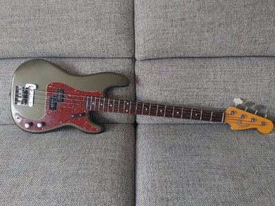 [RESERVED] Fender Precision CS 1961 'Sean Hurley signature'