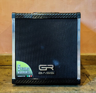 GR Bass AeroTech Full Carbon Cube 112+ / 450 Watt / 8 Ohm (neueste Version)