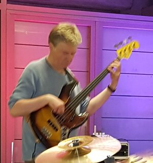 E-Bass Unterricht in Wismar