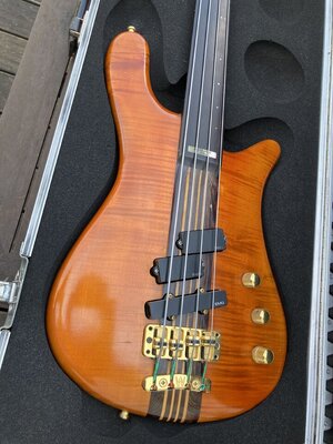 Warwick Streamer Fretless Limited Edition 1987 - zum 5-jährigen Firmensbestehen