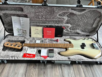 Fender American P Bass