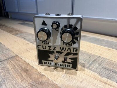 Death by Audio Fuzz War