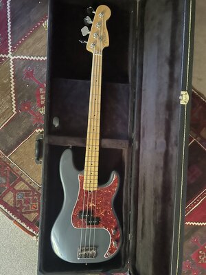 Fender American Standard 2008 Precision Charcoal Frost