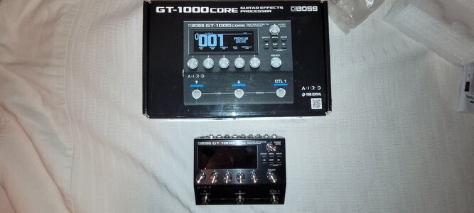 Zu verkaufen: Boss GT-1000 Core