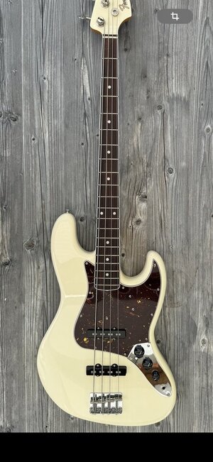 FENDER JAZZ BASS / AMERICAN VINTAGE II 1966 / OLYMPIC WHITE