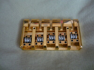 2 x "güldene" 5-String-Bridges - Wilkinson by Gotoh + ?