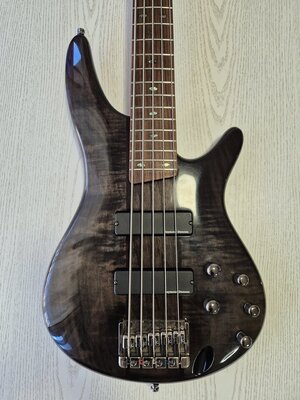 Ibanez SR705 Seymour Duncan