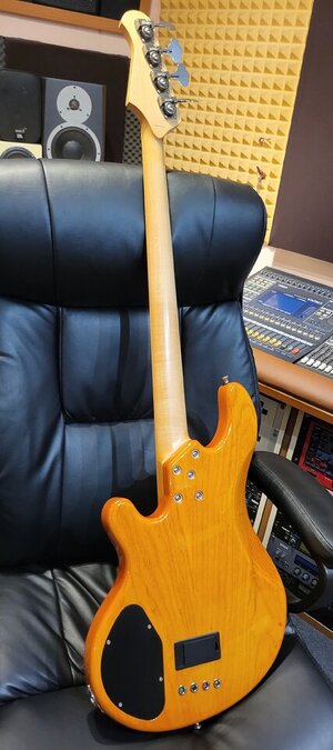 Lakland 4-94 Deluxe, USA, Tausch gegen Fender CS