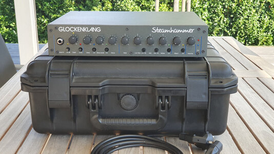 Glockenklang Steamhammer und passendes Flyht Pro Case