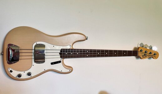 2010 Fender Precision Bass.jpg