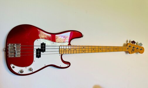 2012 Fender Precision Bass.jpg