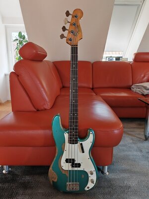 Limelight Precision Bass Sherwood Green Vintage Heavy Relic