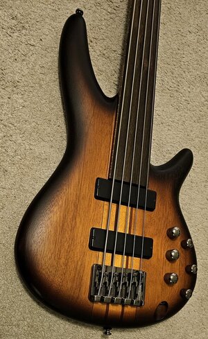 Ibanez SRF705 Fretless (RESERVIERT für Markus)