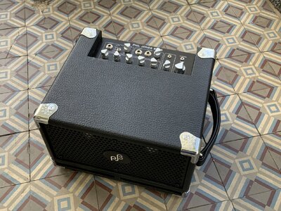 Phil Jones Bass BG-120 Bass Cube Pro